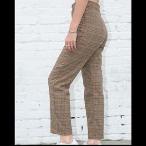 🦋BRANDY MELVILLE “KIM PANT”